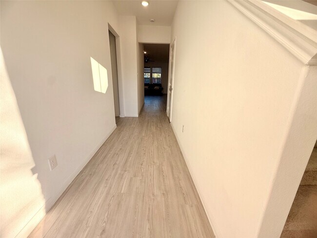 Foto del edificio - 24619 Applewood Crst Ln