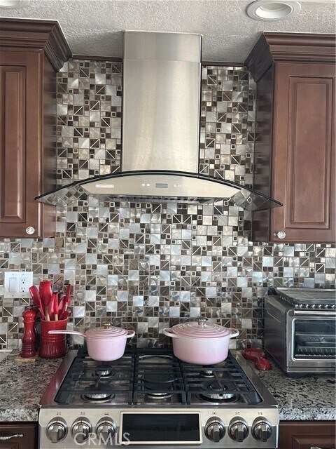 Foto del edificio - 2668 Terrebonne Ave