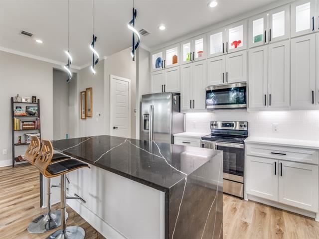 Foto del edificio - 1322 Strickland St