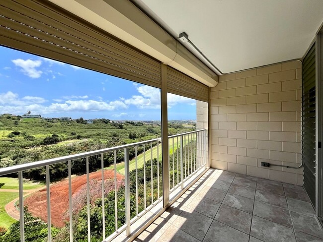 Building Photo - Stylish 2 Bed / 2 Bath Condo in Colonnade ...