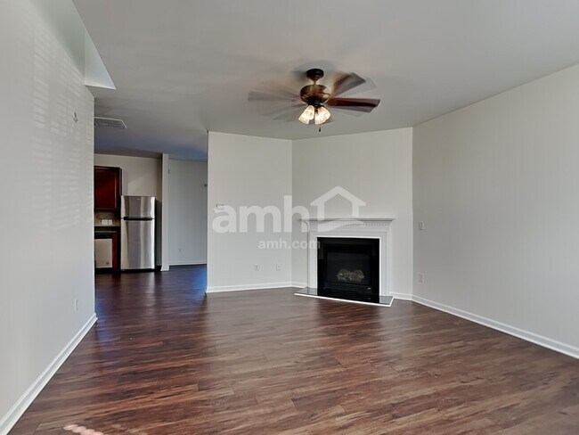 Foto del edificio - 1018 Skillbeck Rd