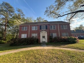 Building Photo - 4103 Devine St