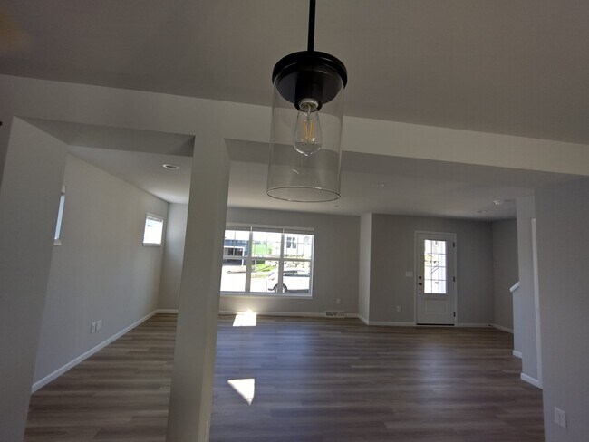 Foto del edificio - 9219 Rustic Pine Rd