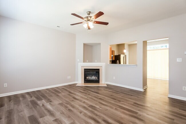 Foto del edificio - 2643 Oasis Ln