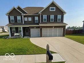Building Photo - 910 Barmun Dr