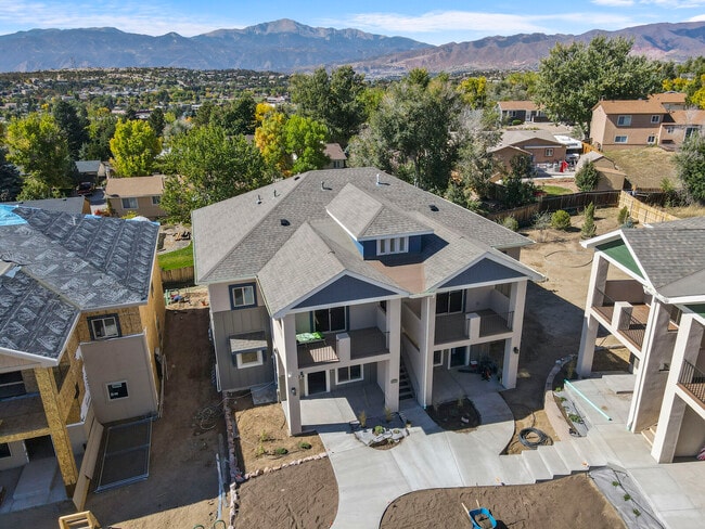 Photo - 5380 N Union Blvd (Colorado Springs, CO) Apartment