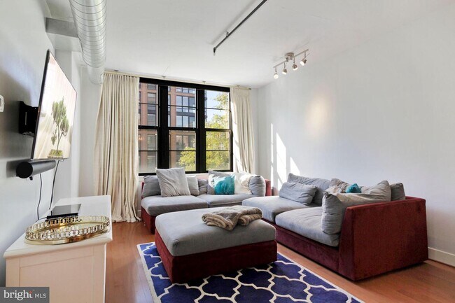 Foto del edificio - 2125 14th St NW