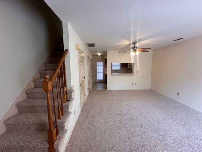 Photo - 2 Bed 2 Bath Townhouse