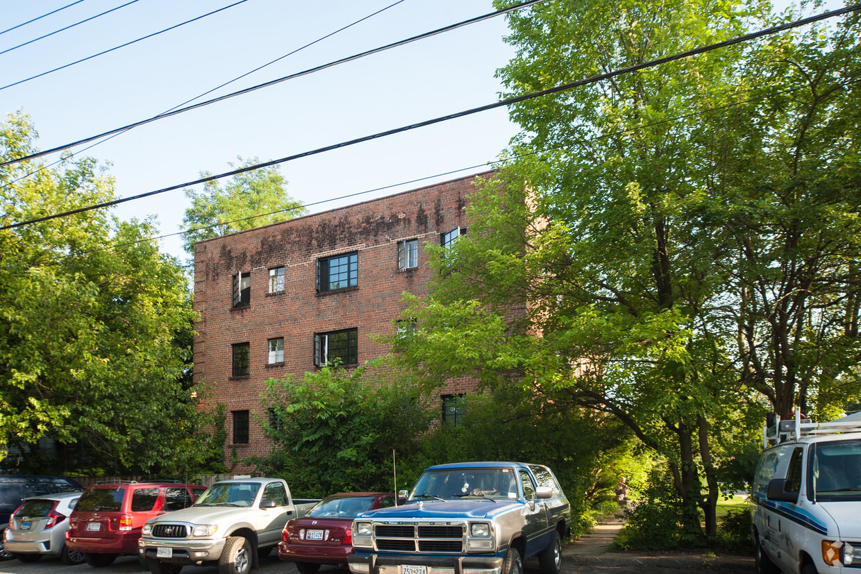 Building Photo - 7201 Princeton Ave