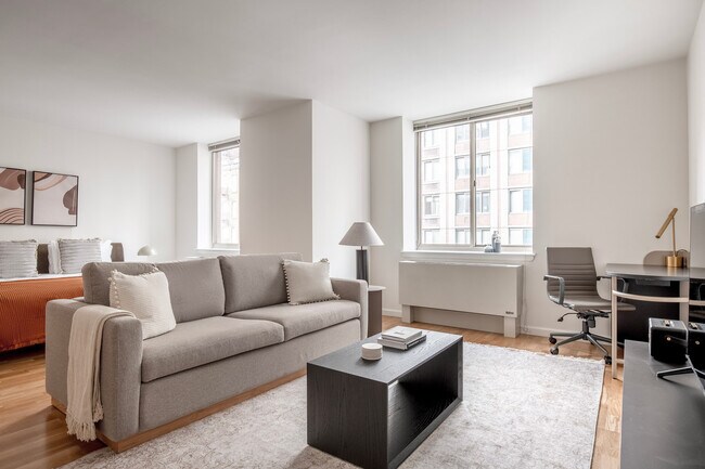 Building Photo - 1501 Lexington Ave