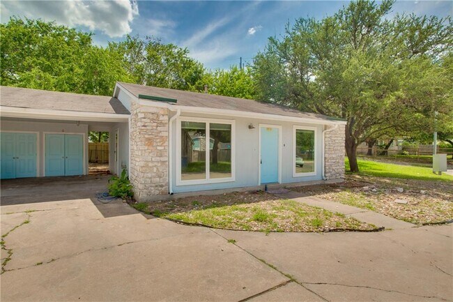 Building Photo - 5810 Cherry Park