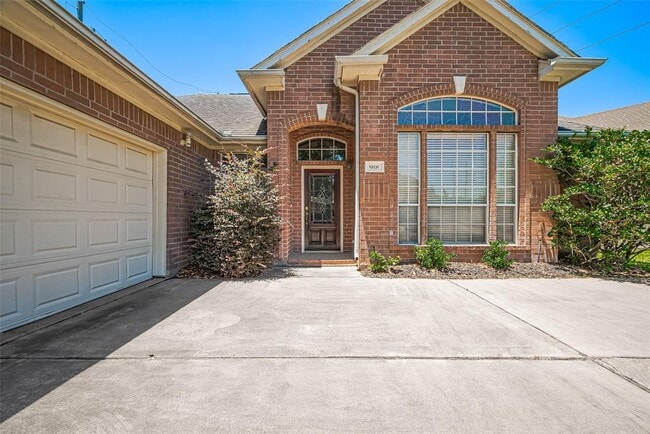Building Photo - 918 Sandpiper Dr