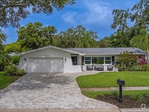 Building Photo - 1368 Whispering Pines Dr