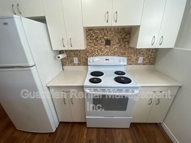 Photo du bâtiment - 1522 Walsh St E