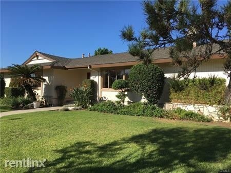 Building Photo - 3213 Sunnywood Dr