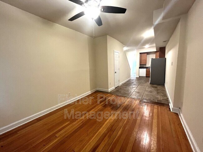 Foto del edificio - 608 Albemarle St