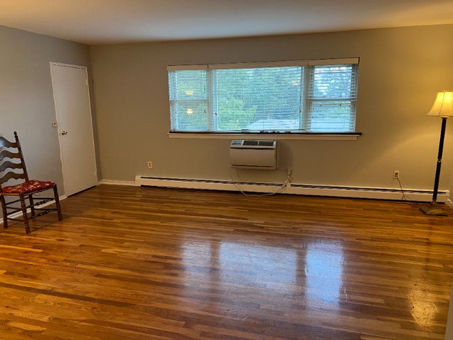 Building Photo - 2467 NJ-10