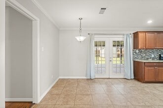 Building Photo - 1411 Conrad Sauer Dr