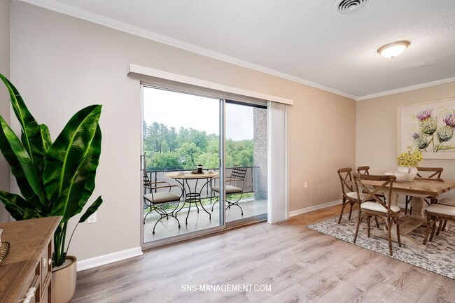 Interior Photo - Amberley House Apartments