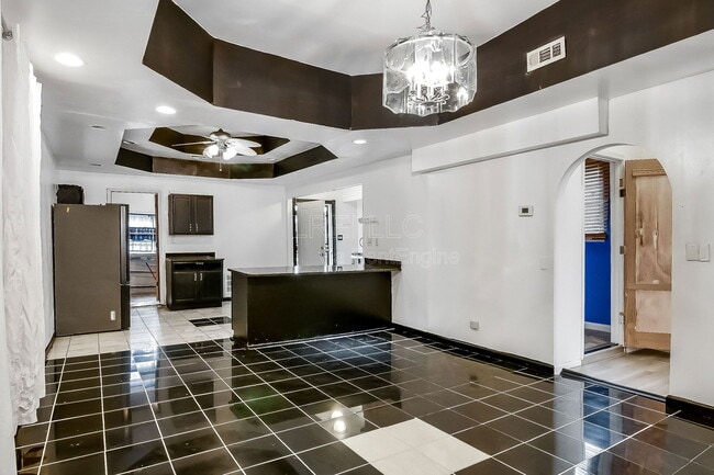 Foto del edificio - 1774 Bolling Ave