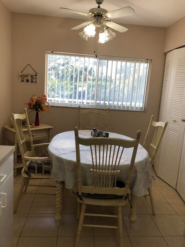 4735 Lucerne Lakes Blvd Unit 202, Lake Worth, FL 33467 Condo for Rent in Lake Worth, FL