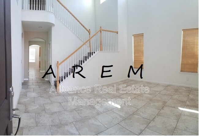 Foto del edificio - 6836 Cherry Ridge Cir