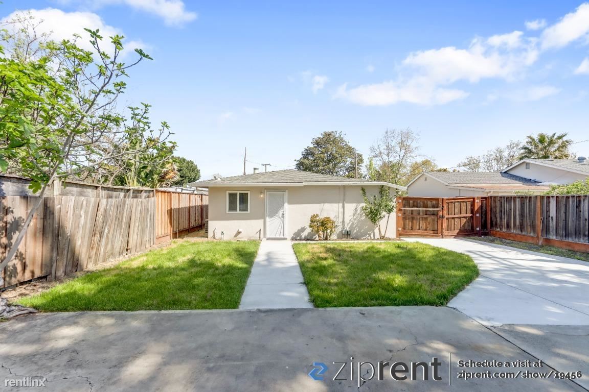 Primary Photo - 2 br, 1 bath House - 3360 Warburton Ave, S...