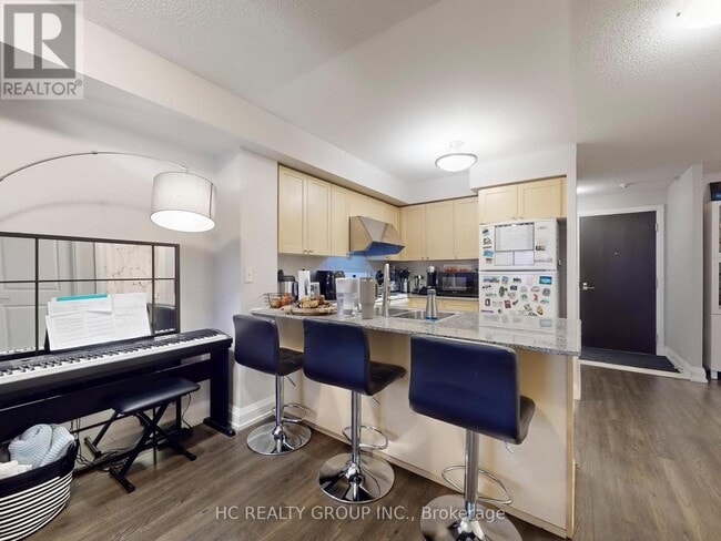 Building Photo - 55 De Boers Dr