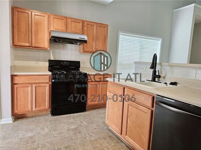 Foto del edificio - Beautiful 4 bedroom house in Lambert High ...