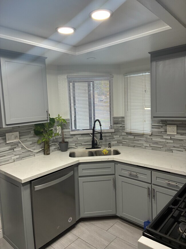 Foto del edificio - 26468 Yawl Ct