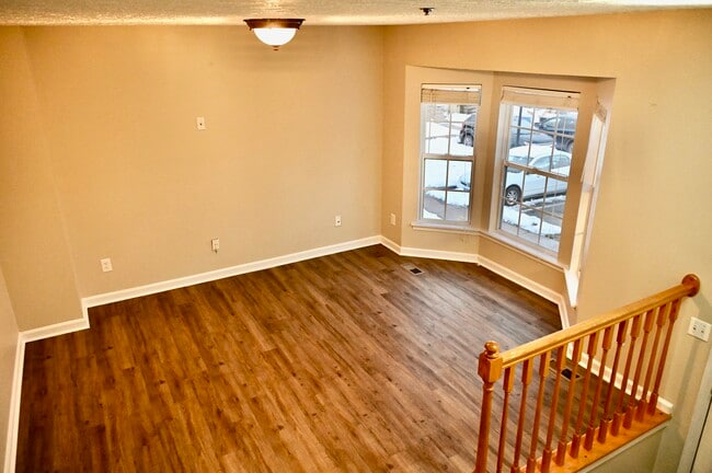 Building Photo - 119 Heron Ct