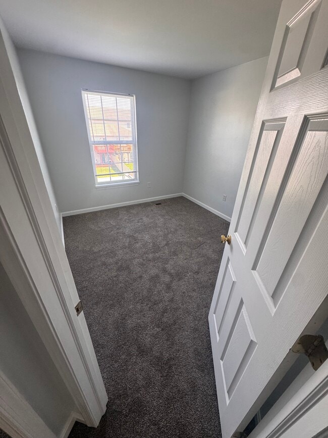Bed room 2 - 520 Fisher Dr