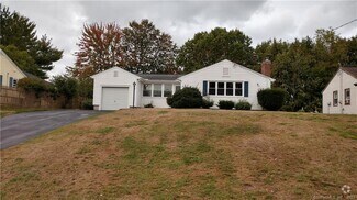 Building Photo - 73 Knollwood Rd