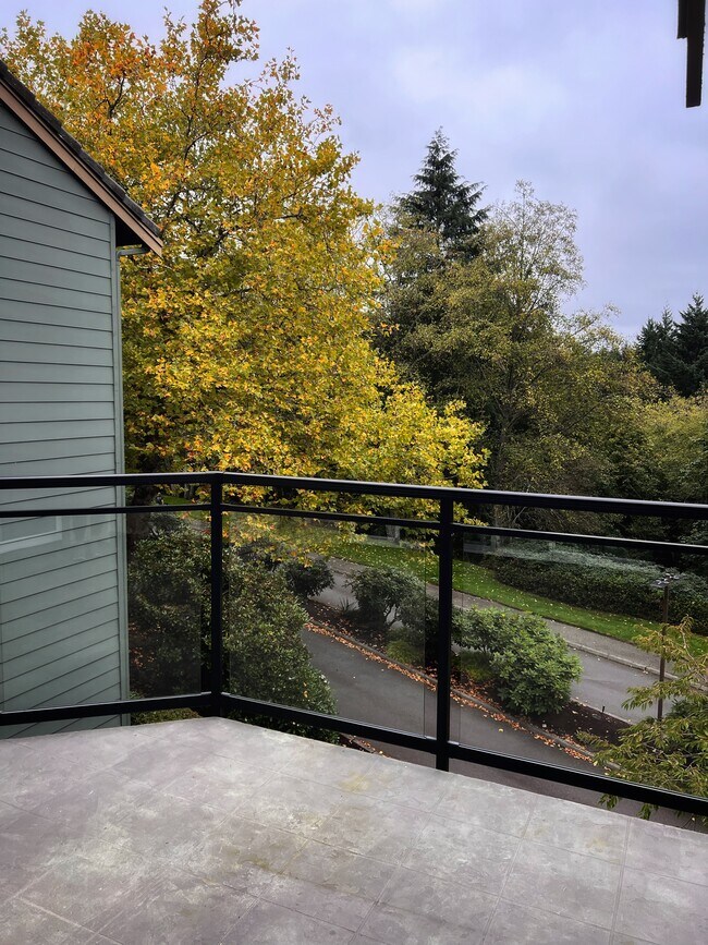 Building Photo - 3008 N Narrows Dr