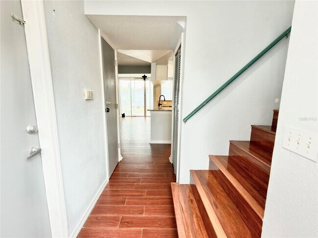 Foto del edificio - 150 Coco Plum Dr