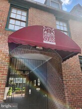 Building Photo - 10 W All Saints St