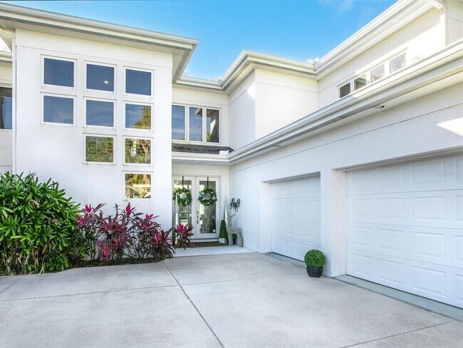 Foto del edificio - 5018 63rd Dr W