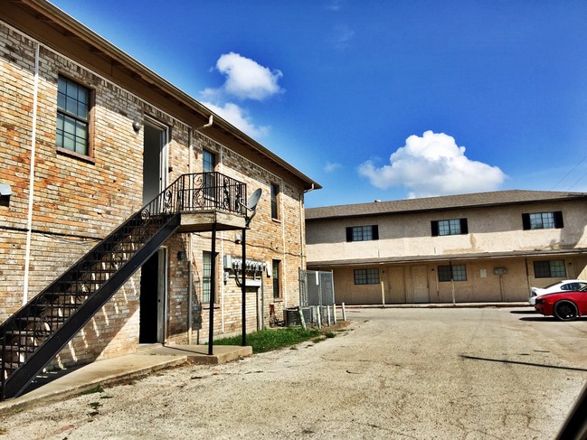 1117 Franklin St, Hutchins, TX 75141 Apartments - Hutchins, TX