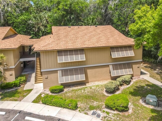 Foto del edificio - 110 Cypress Woods Ct