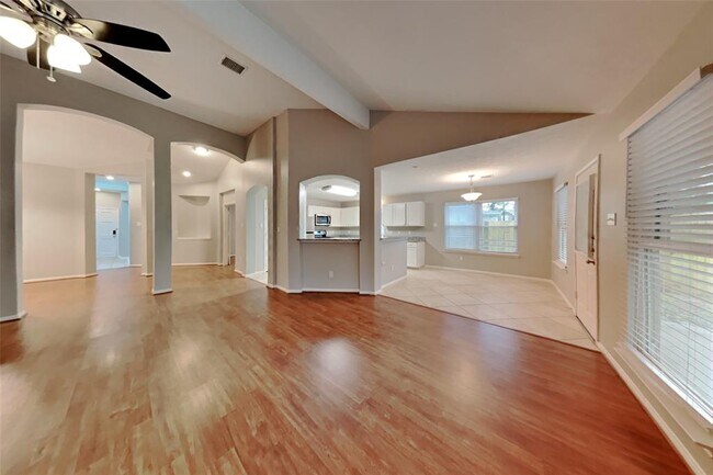 Building Photo - 4919 Sentry Woods Ln