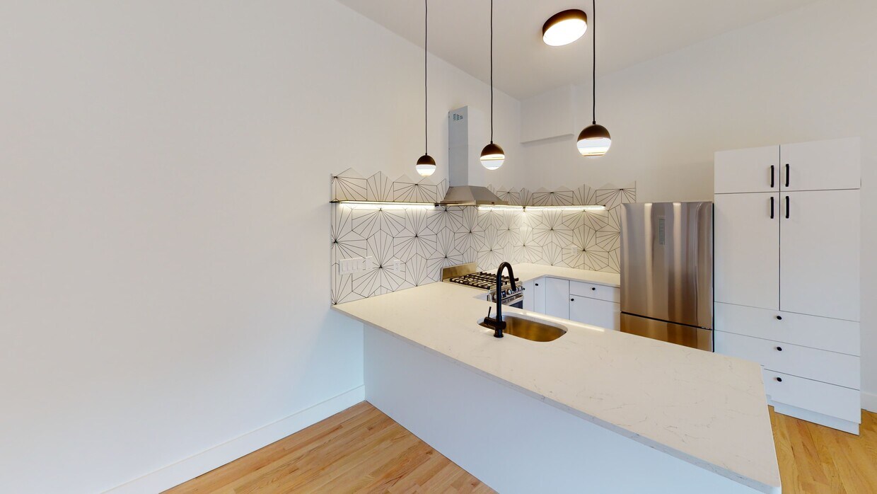 Foto principal - 69 3rd St