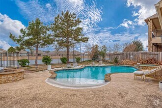 Building Photo - 619 Cypress Creek Ln