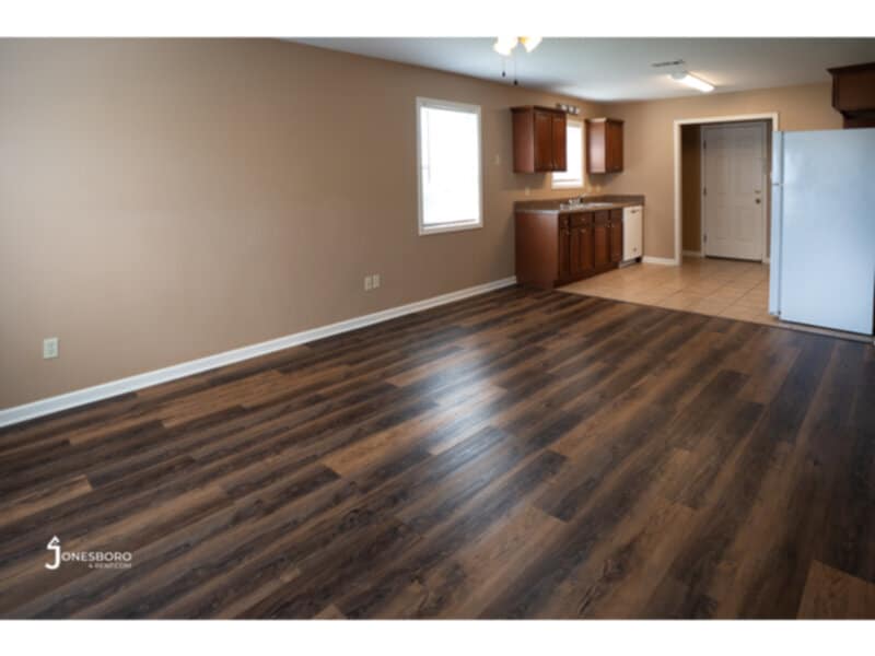 Primary Photo - Spence Apartments