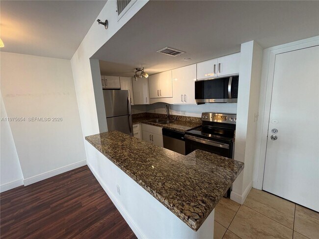 Foto del edificio - 770 Claughton Island Dr