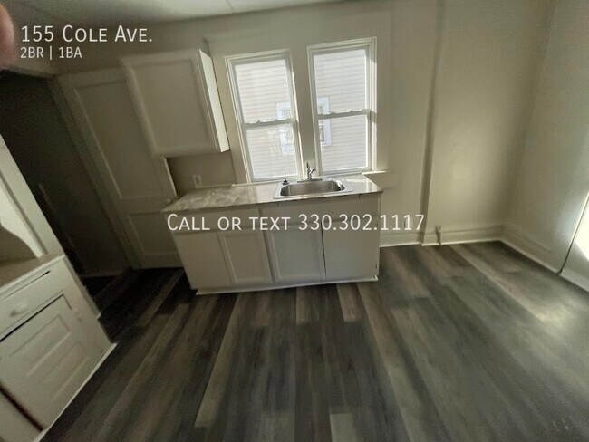 Foto del edificio - 155 Cole Ave