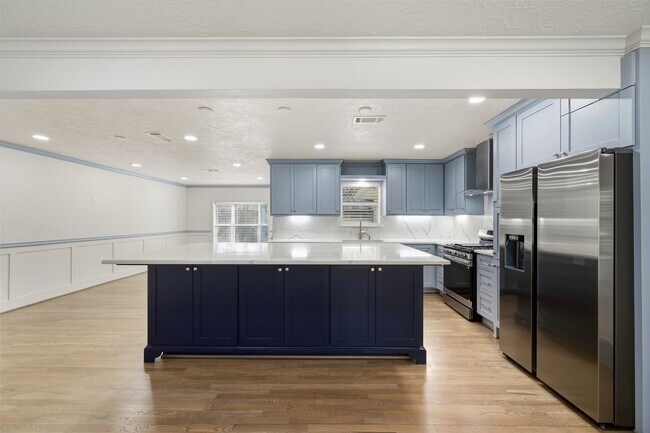 Foto del edificio - 855 Judiway St