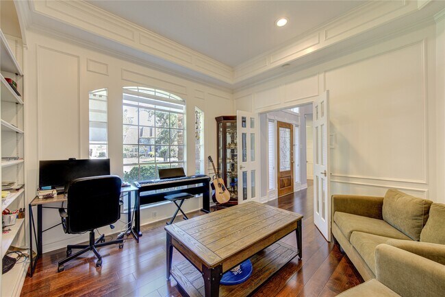 Foto del edificio - 3622 Springhill Ln