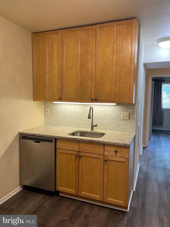 Foto del edificio - 2044 Royal Fern Ct