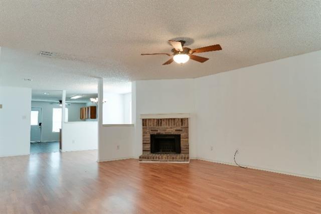 Building Photo - 513 Oriel Cir