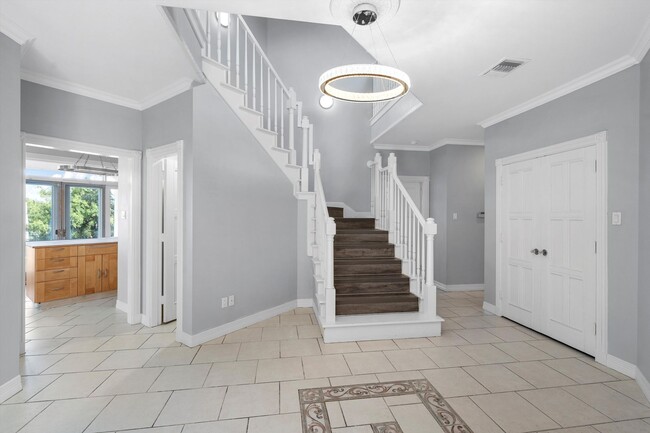 Building Photo - Beautiful Midway ISD Home